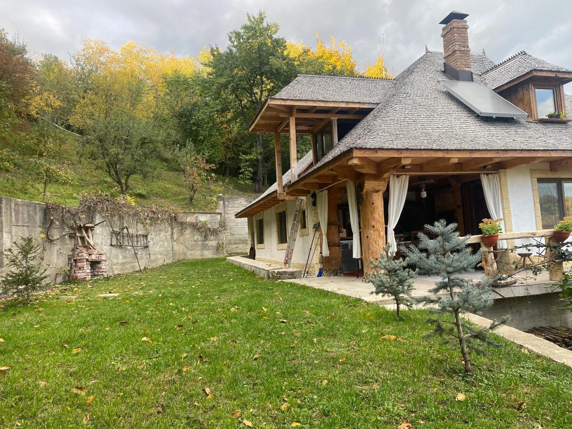 Вилла Casa Cu Sindrila Вэлени-де-Мунте Экстерьер фото