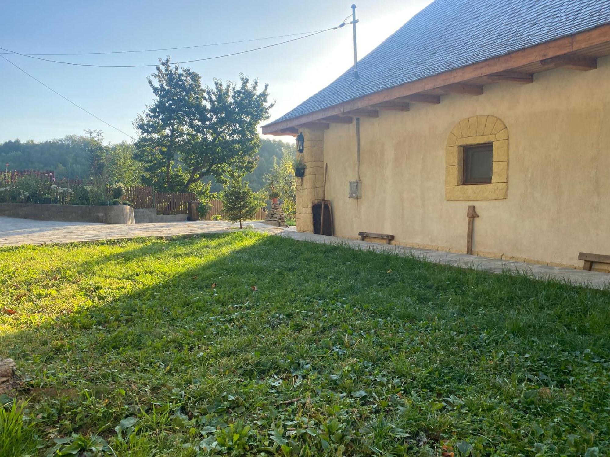Вилла Casa Cu Sindrila Вэлени-де-Мунте Экстерьер фото