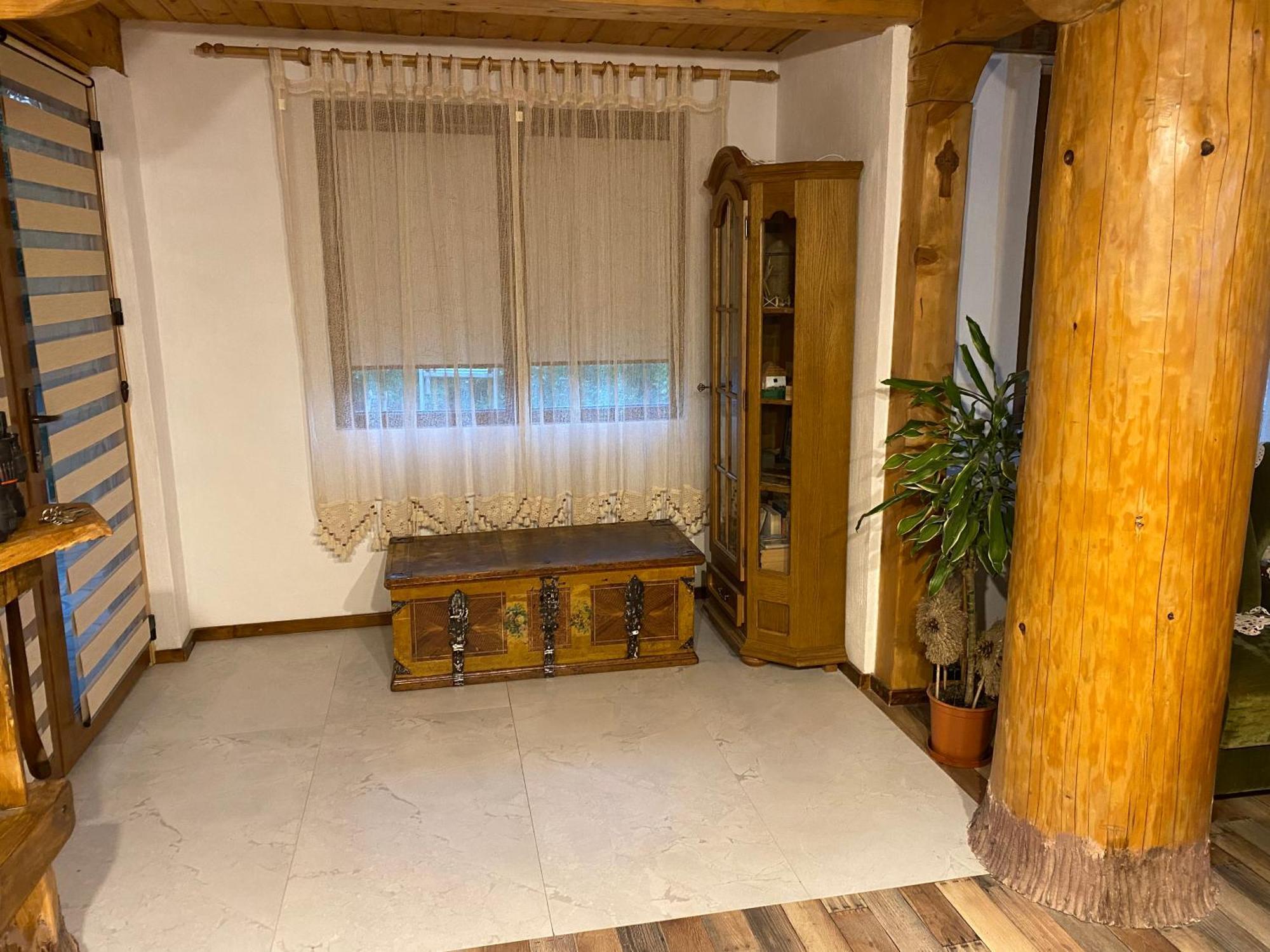 Вилла Casa Cu Sindrila Вэлени-де-Мунте Экстерьер фото